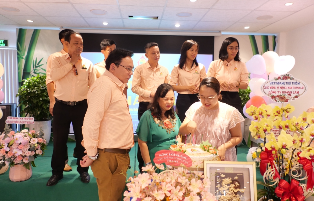 CHÚC MỪNG KỶ NIỆM 21 NĂM NGÀY THÀNH LẬP CÔNG TY TNHH HOÀNG LAM (09/09/2003-09/09/2024)