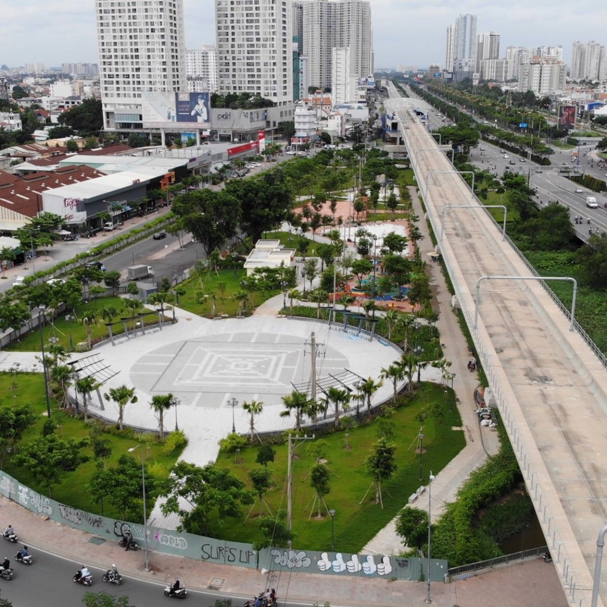 CÔNG VIÊN CẦU SÀI GÒN