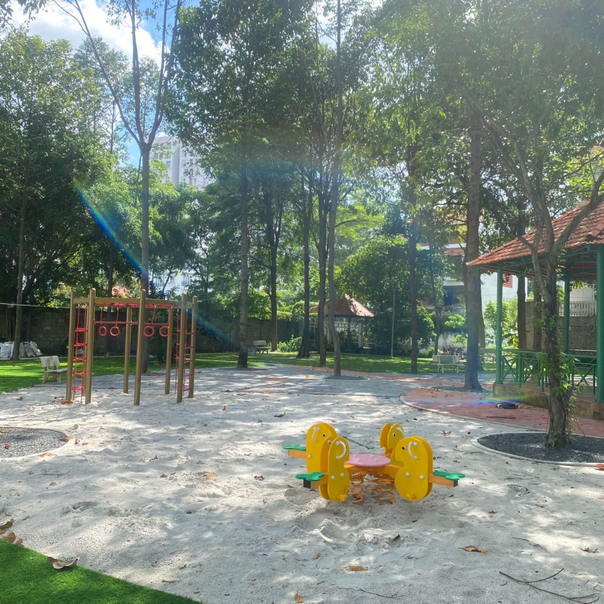 CV 200 Đ. NGUYỄN VĂN HƯỞNG