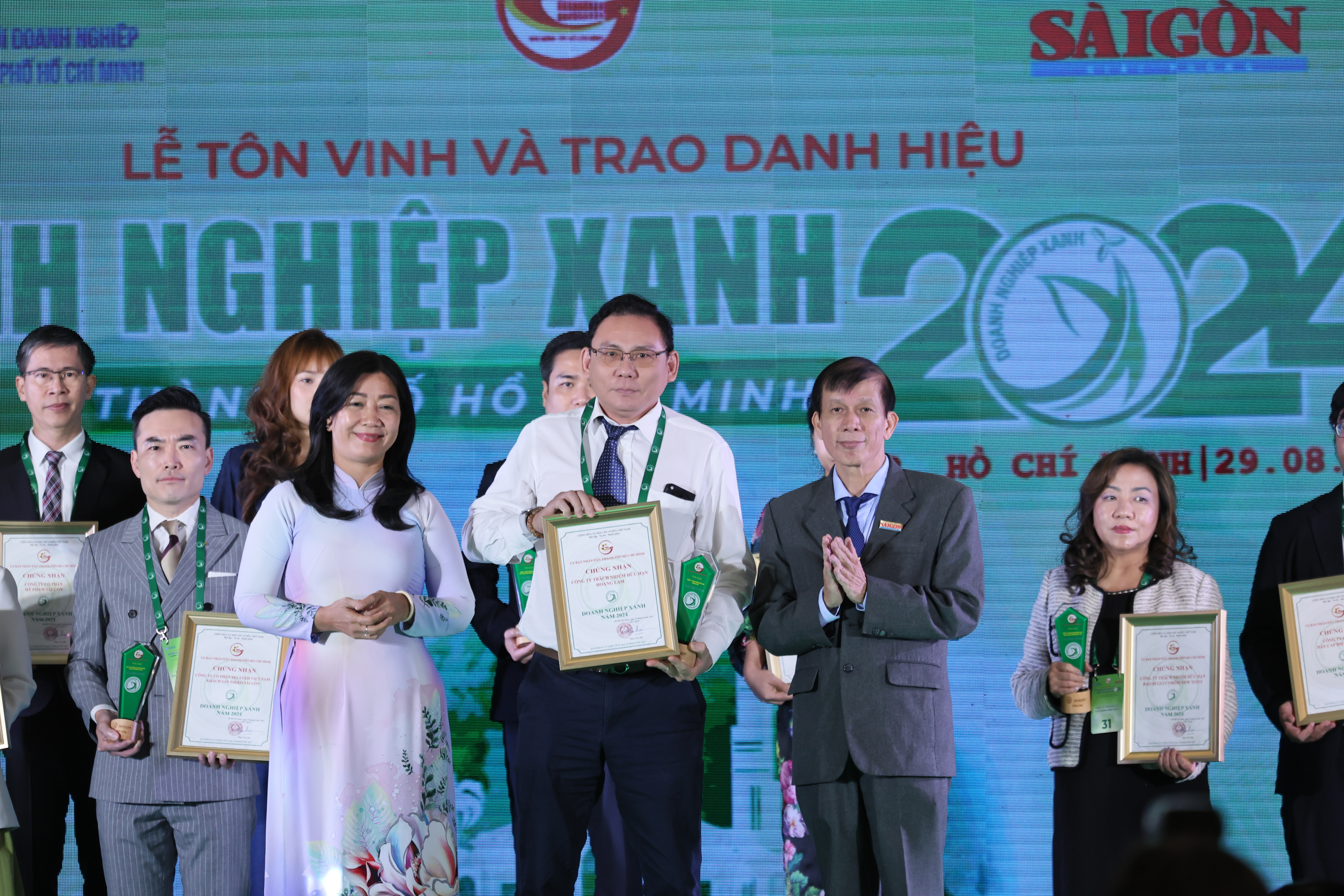 HOÀNG LAM ĐẠT CHỨNG NHẬN “DOANH NGHIỆP XANH NĂM 2024”